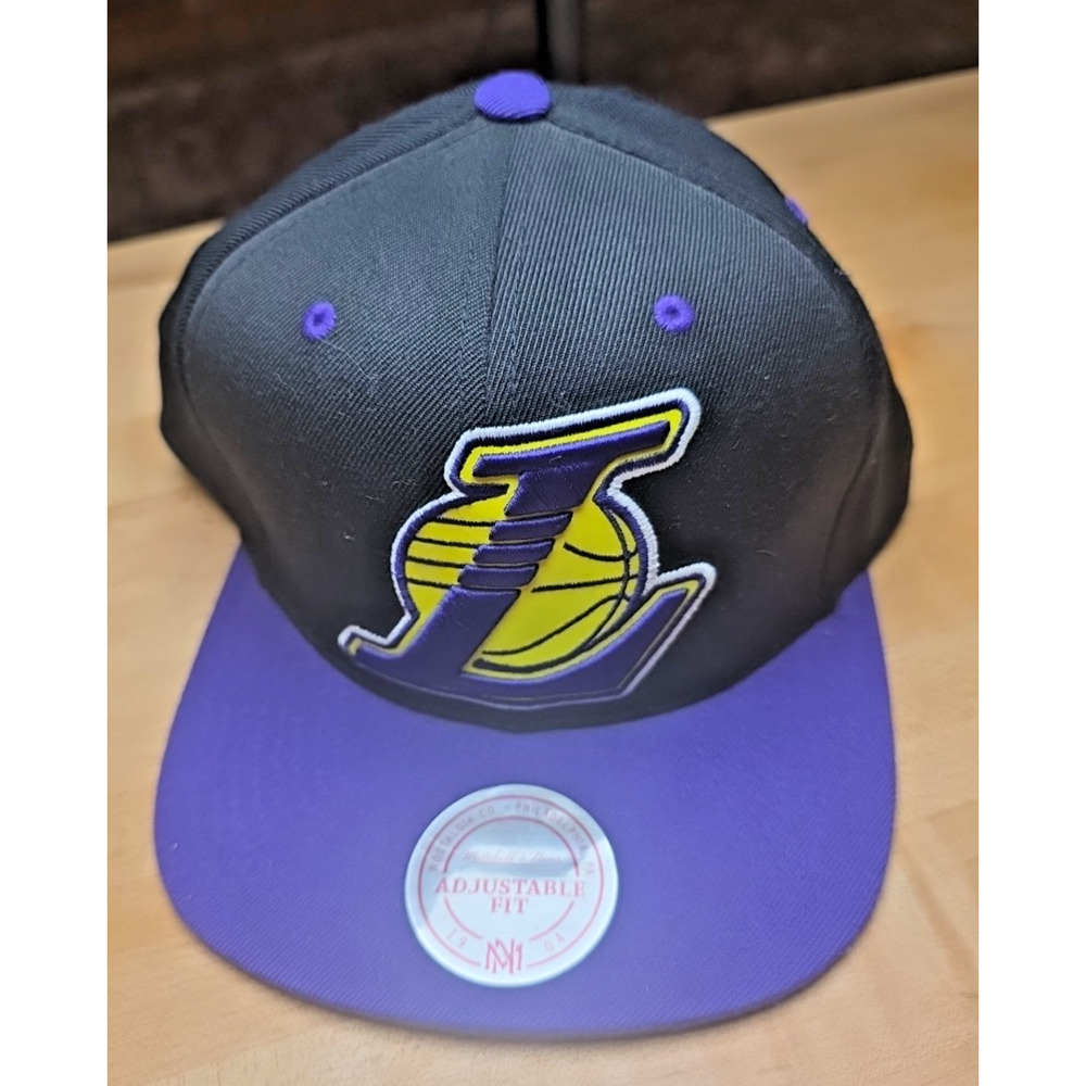 Mitchell & Ness LA Lakers Wool Blend Snapback Hat Black NBA Streetwear NWT
